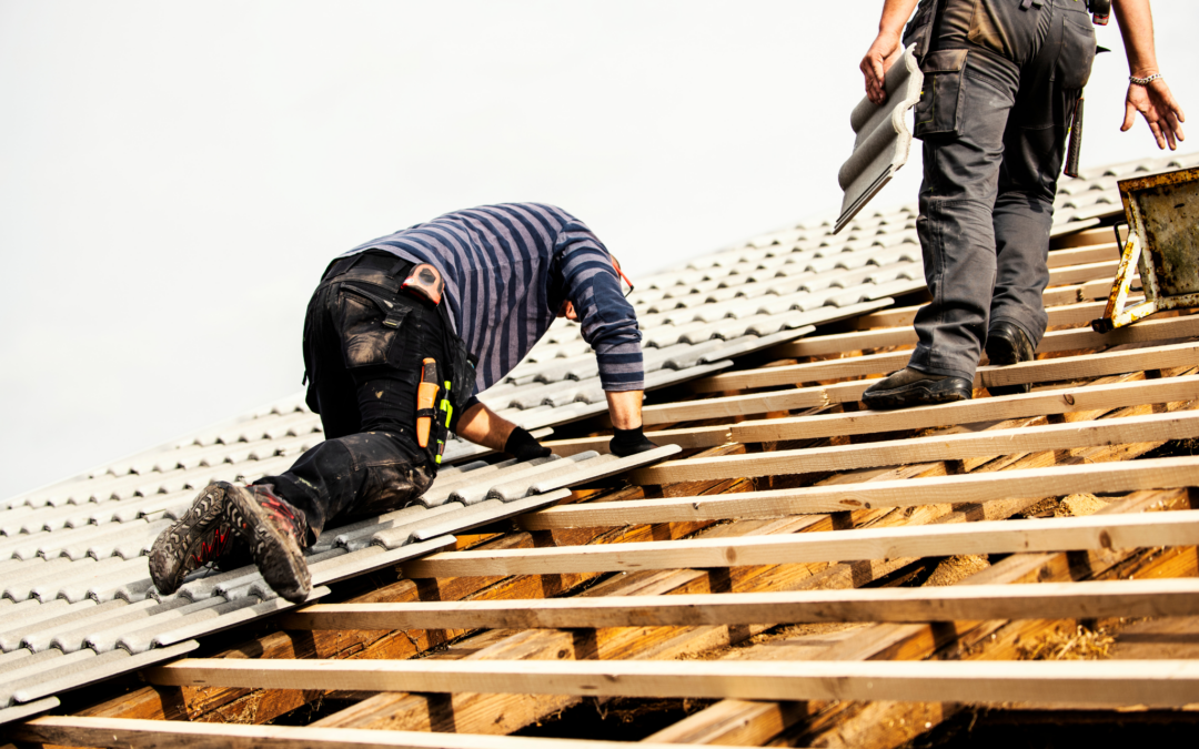 Comment choisir le bon couvreur pour sa toiture et son installation photovoltaïque ?